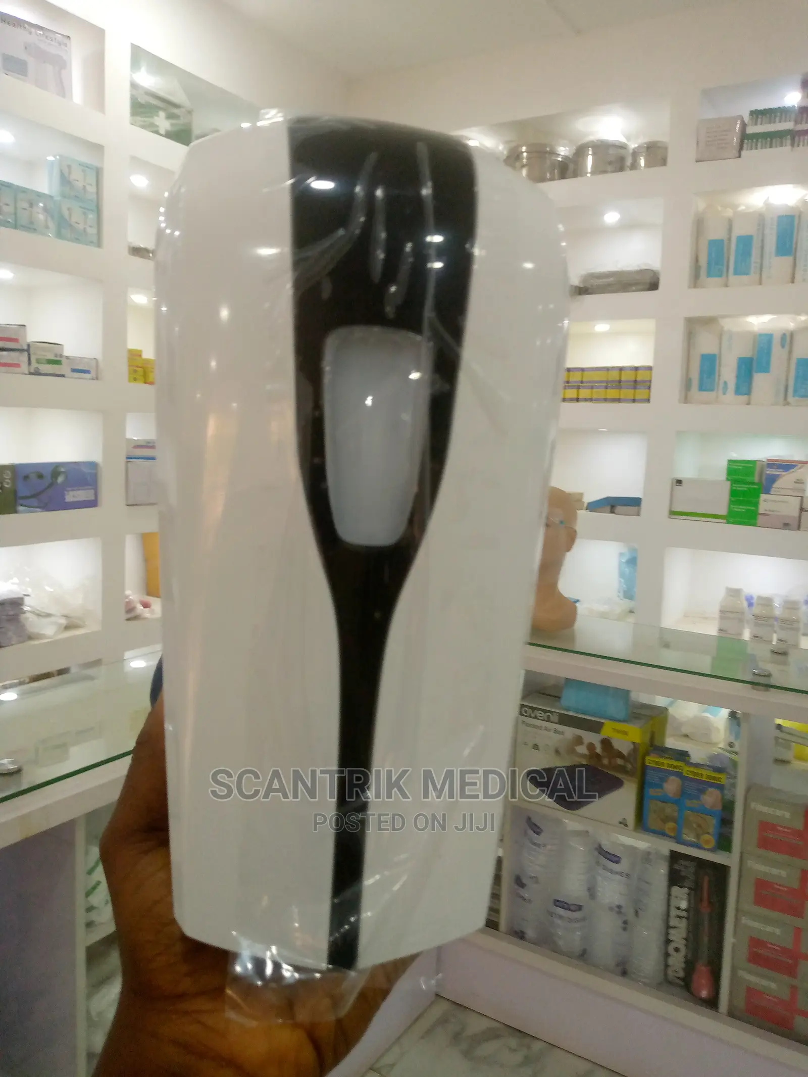 Soap Dispenser for Bathroom Kitchen Hotel Hospital School