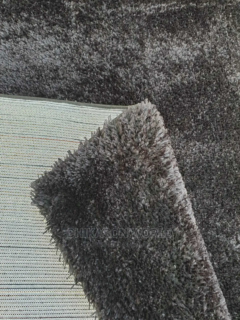 Luxury Living Room Designed Super Soft Royal Center Rug.