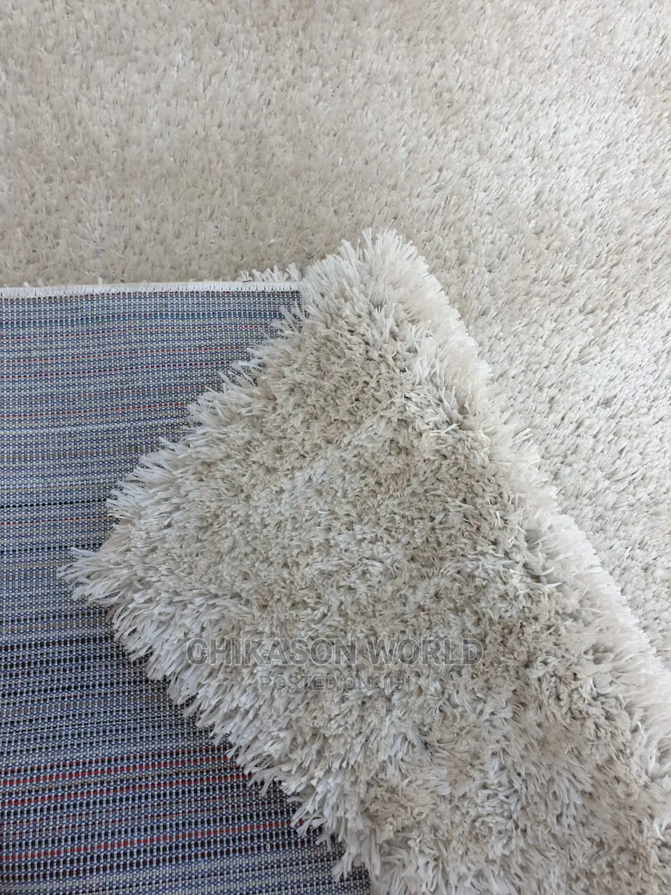 Luxury Living Room Designed Super Soft Royal Center Rug.