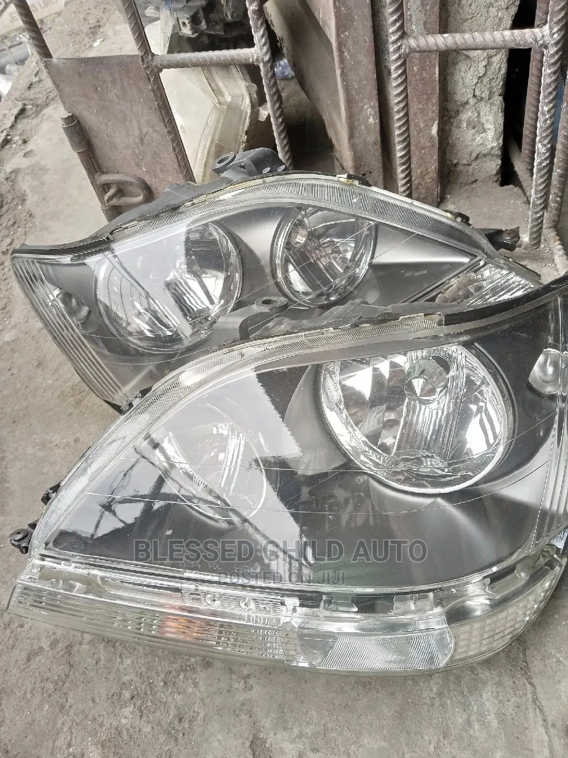 Headlamp Lexus Rx 300 Spot