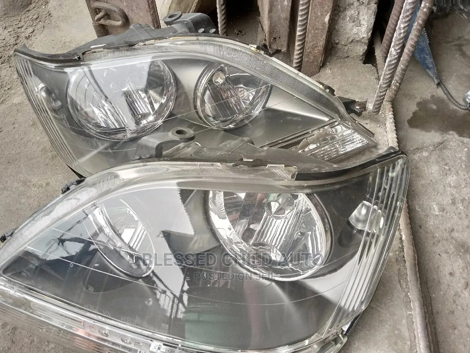 Headlamp Lexus Rx 300 Spot