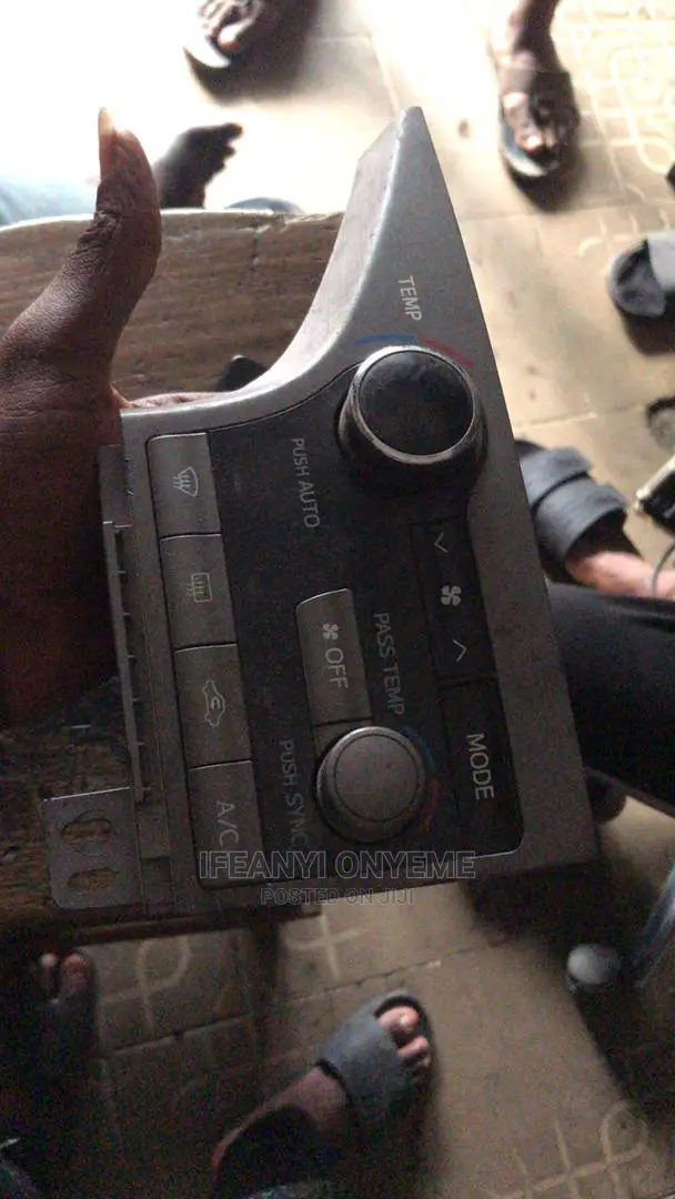 Radio and the Parts, Key Programming