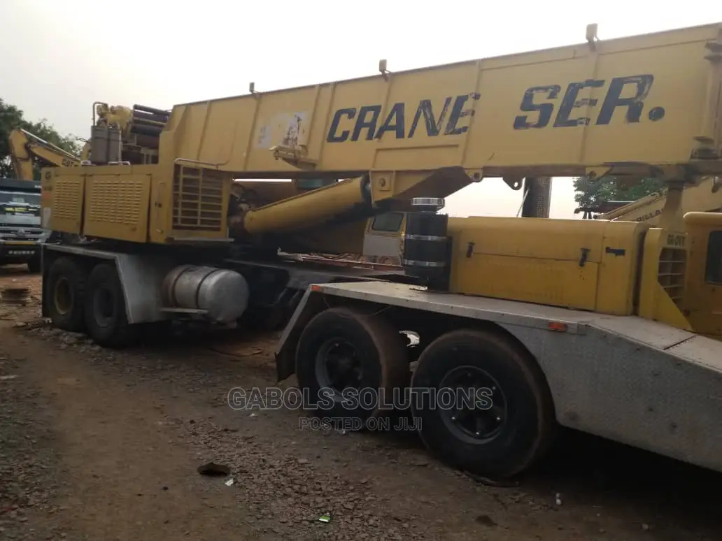 Tokunbo 65t Mobile Crane