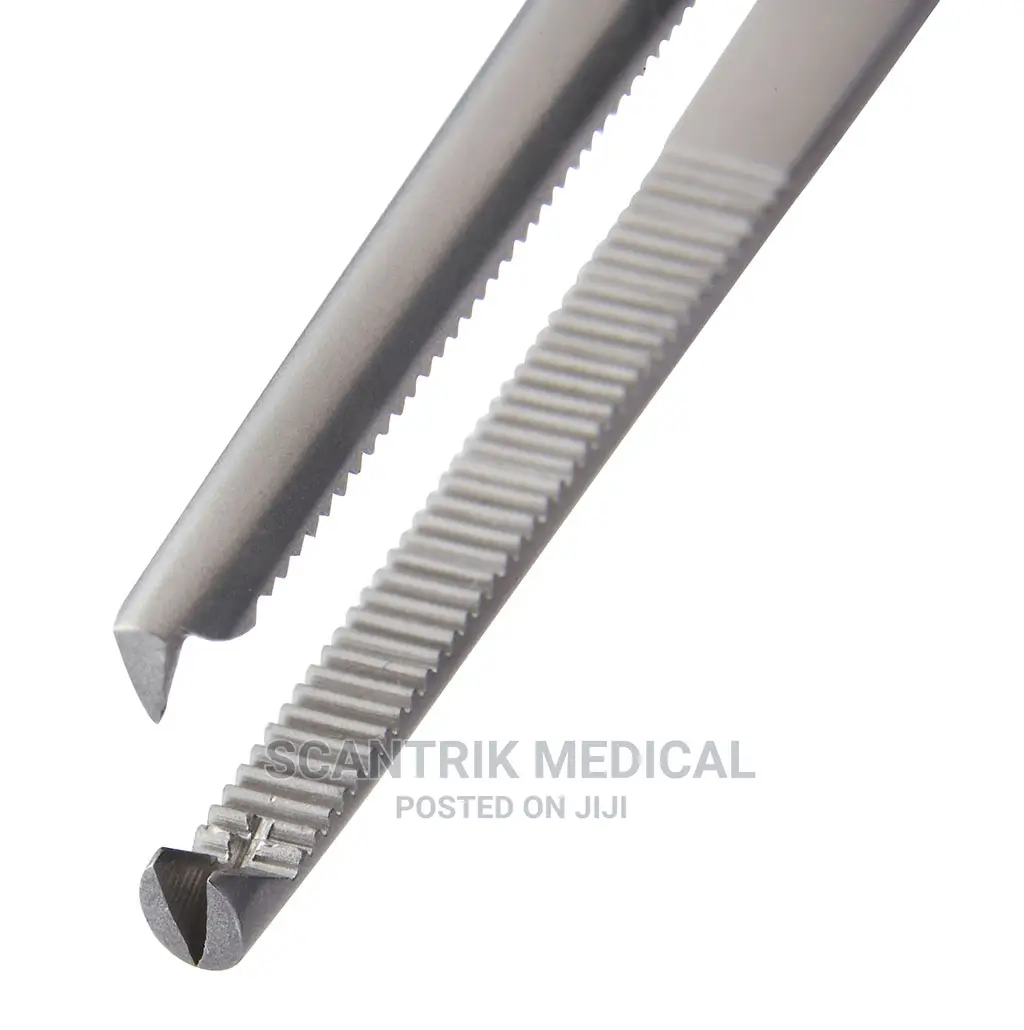 Good Quality Surgical Dissecting Forceps Toothed