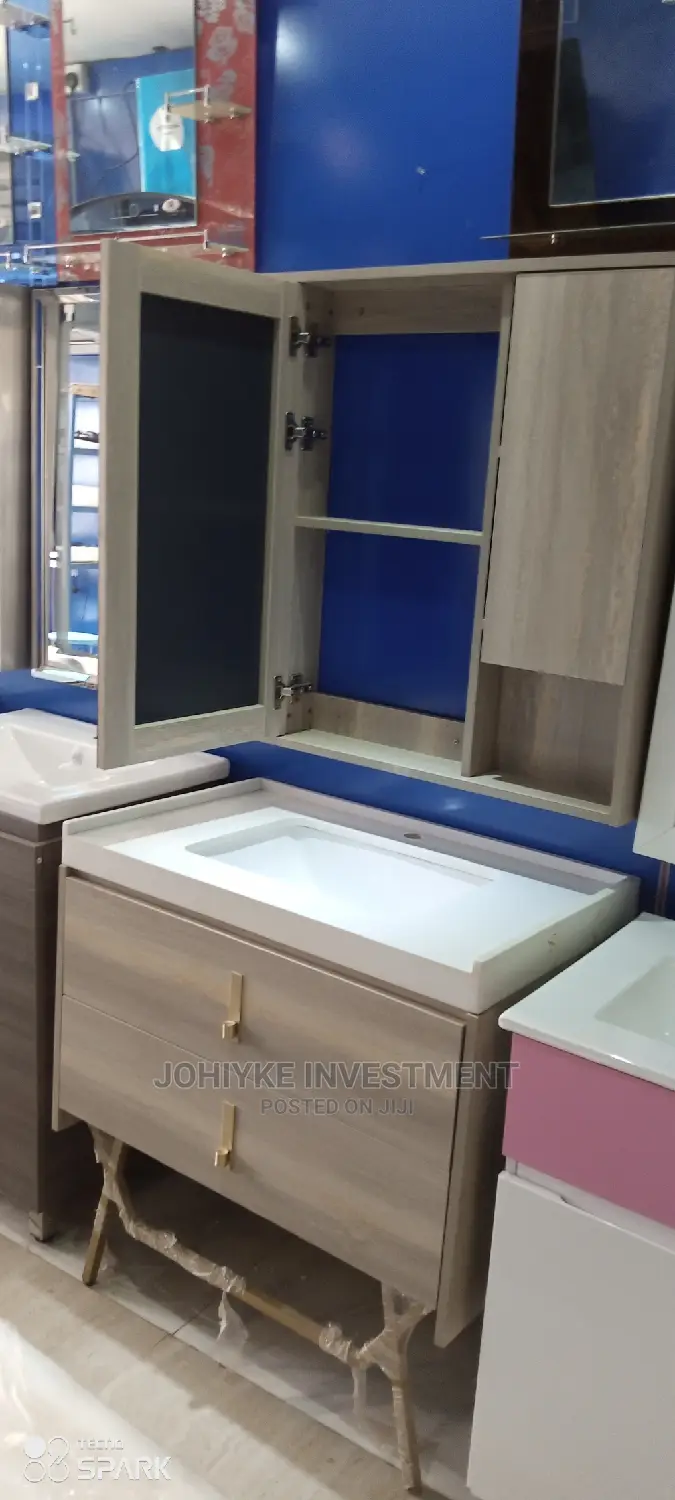 High Quality and Affordable Executive Cabinet Washand Basin