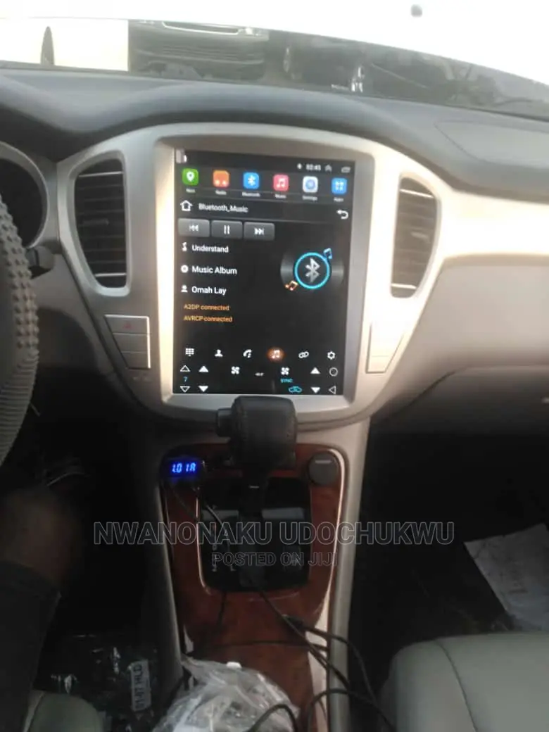 Toyota Highlander Tesla Android DVD