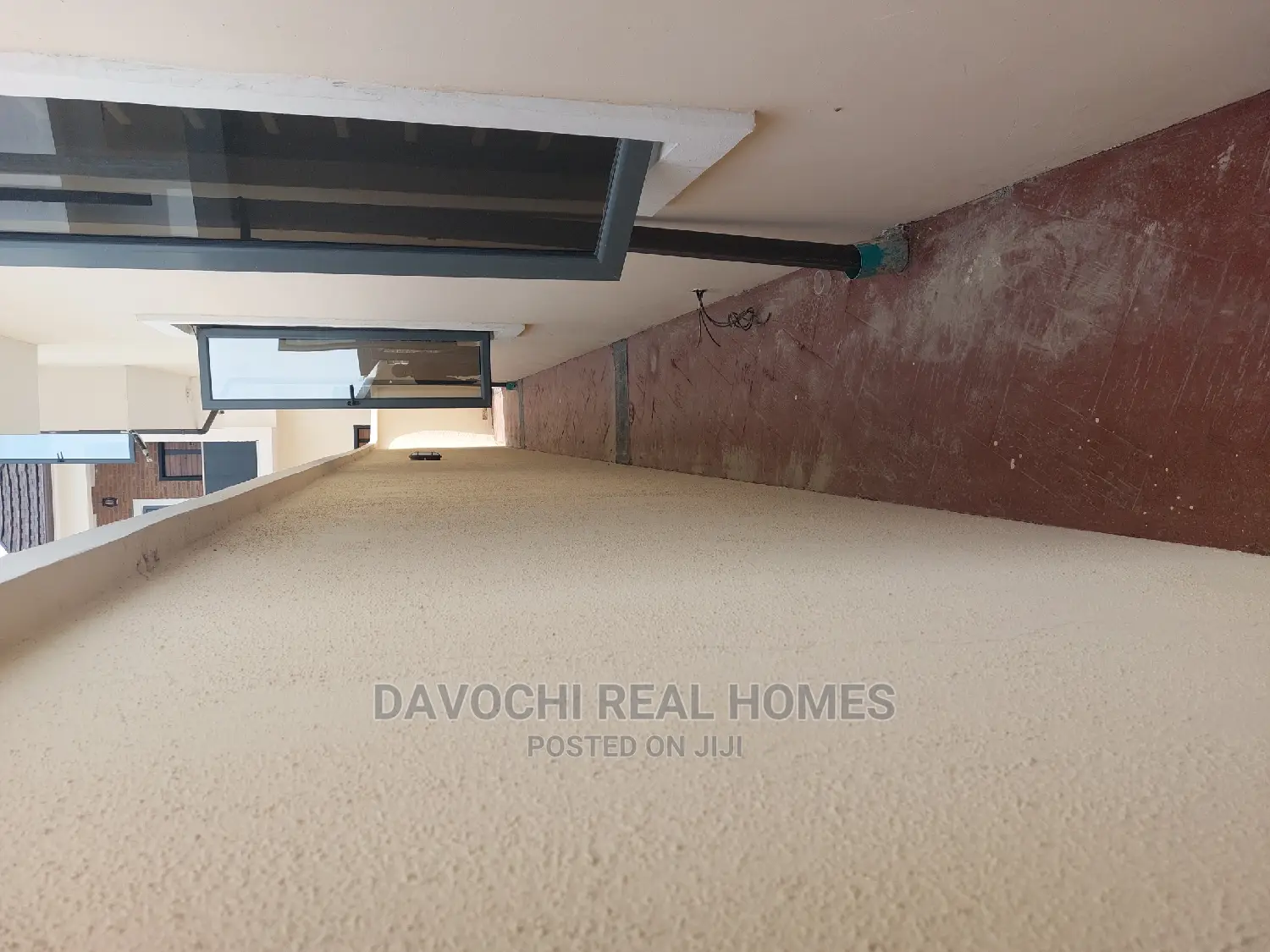 4bdrm Duplex in Orchid Road, Chevron for rent