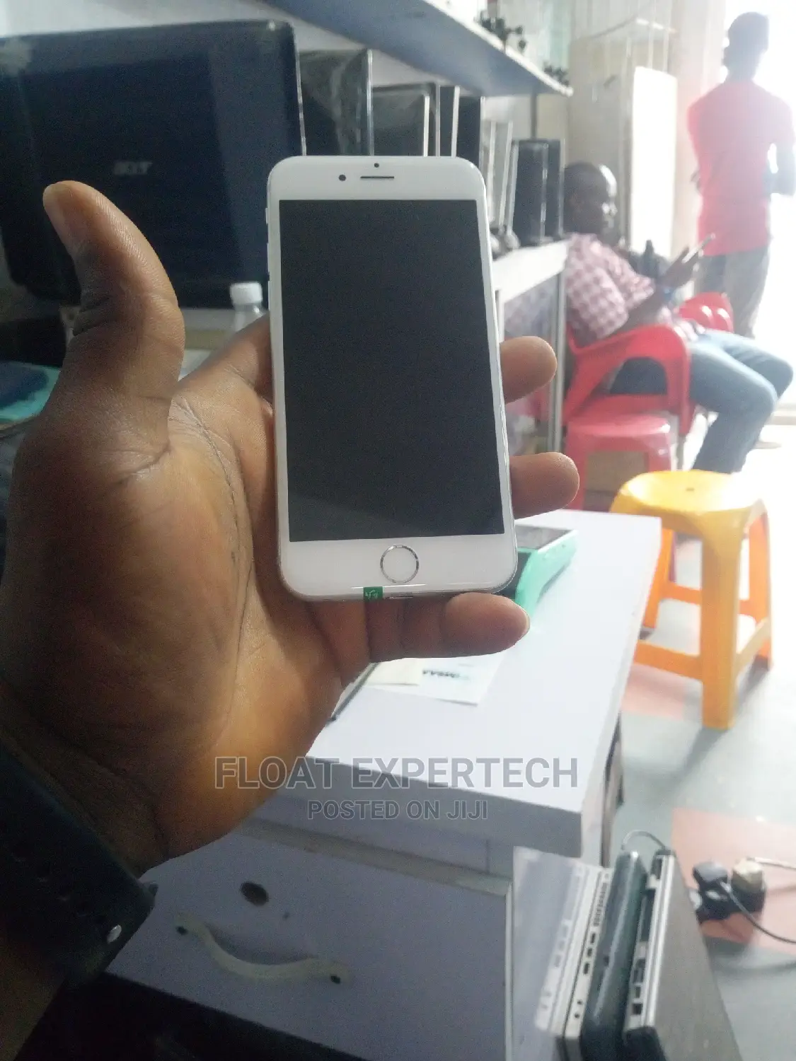 Apple iPhone 6 16 GB White