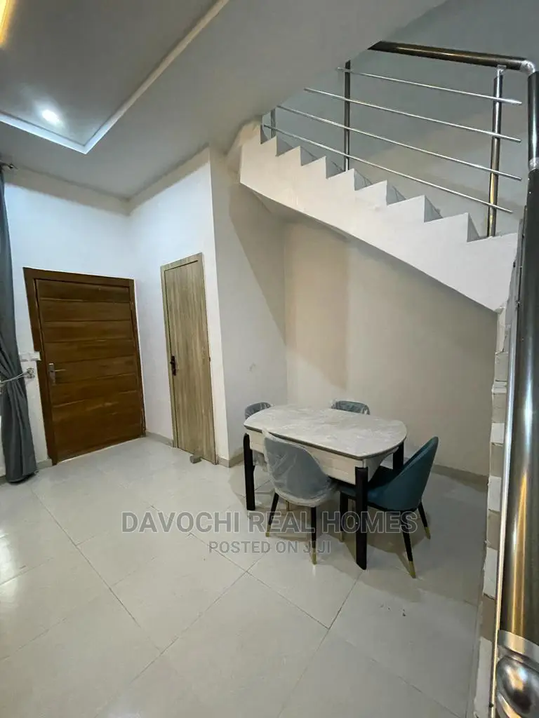 Furnished 4bdrm Duplex in Orchid Road, Chevron for rent