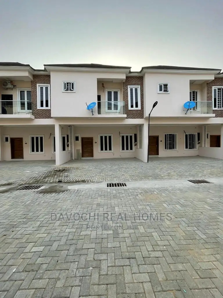 Furnished 4bdrm Duplex in Orchid Road, Chevron for rent