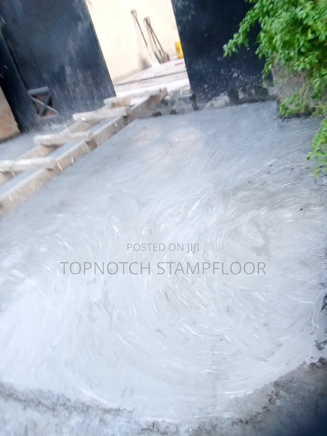 Standout Pattern Modern Floor Design