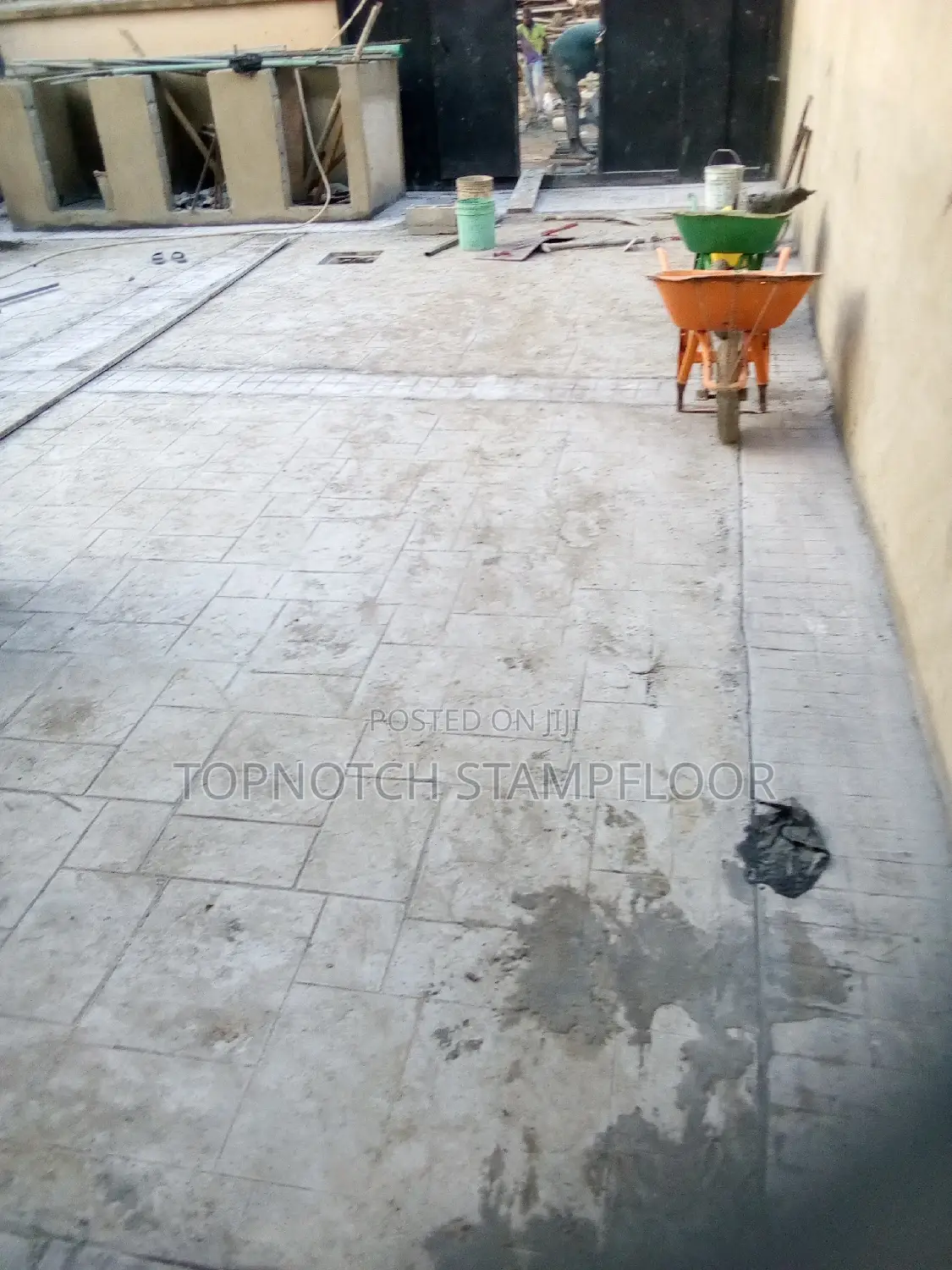 Standout Pattern Modern Floor Design