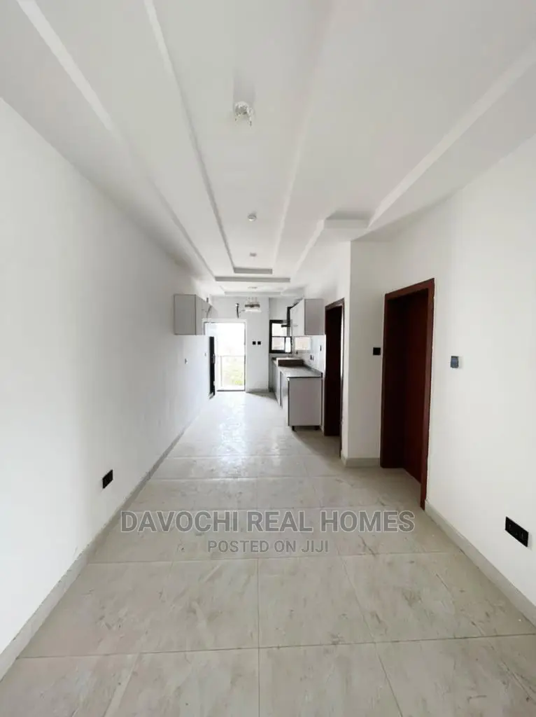 2bdrm Block of Flats in Ologolo Estate for sale