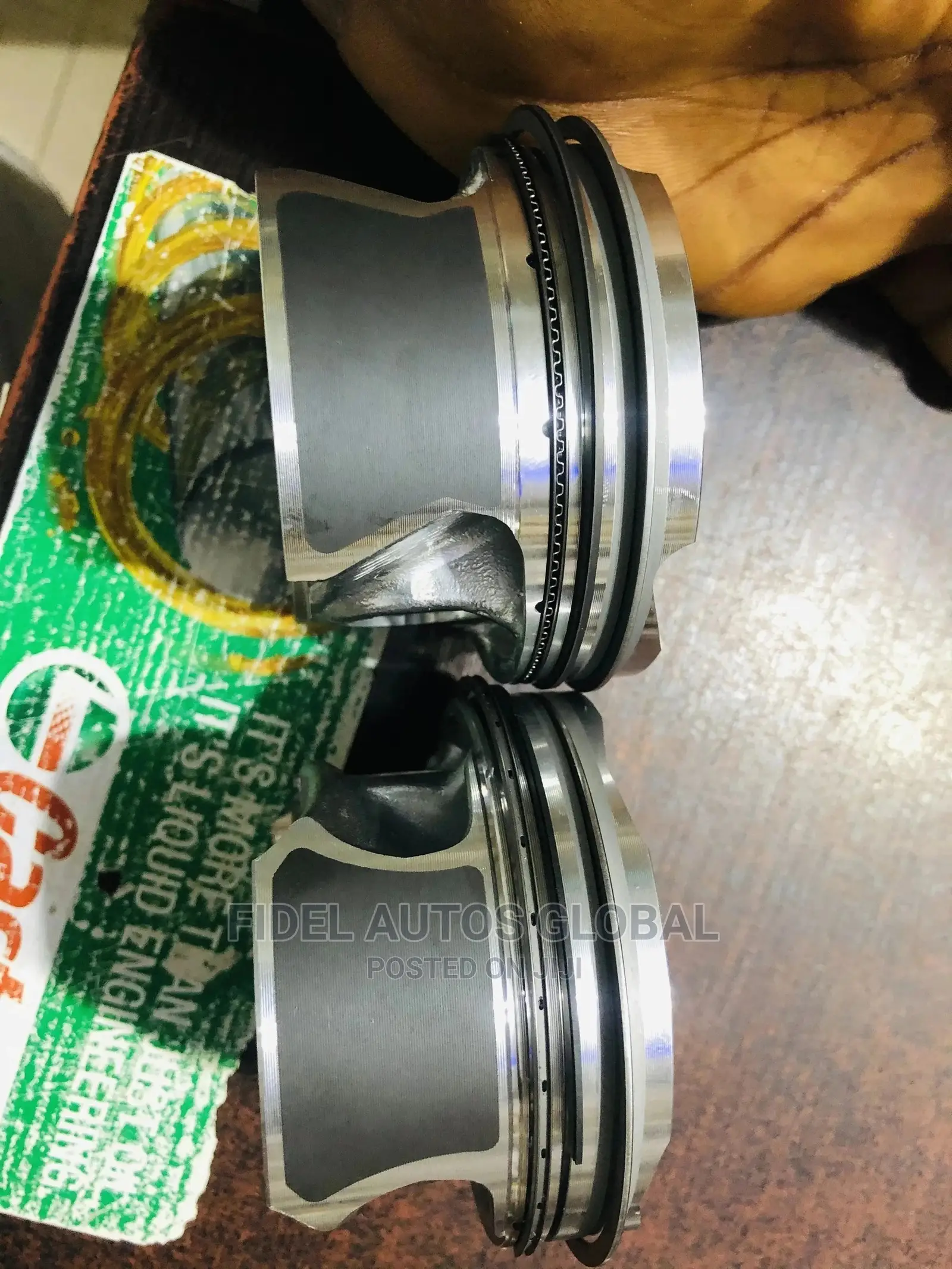 BMW X1 Piston
