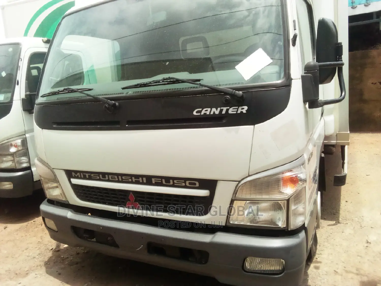 Mitsubishi Canter Cover Body