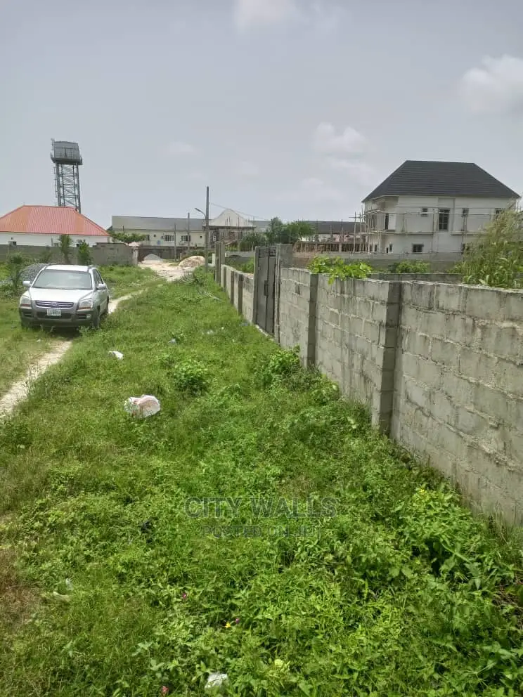 1 Plot of Land for Sale