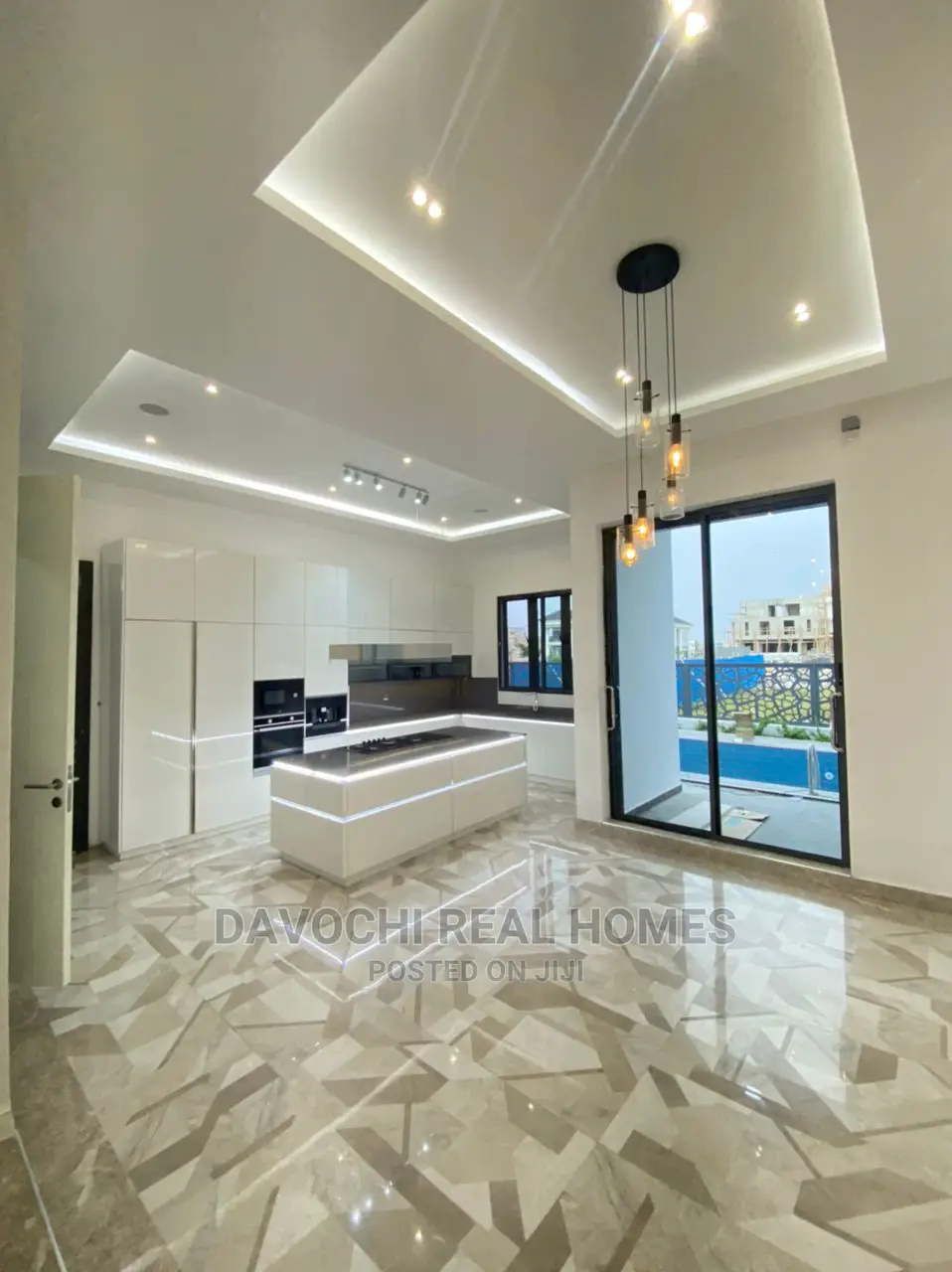 5bdrm Duplex in Ikate for Sale