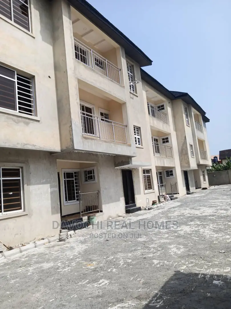 2bdrm Block of Flats in Olokola, Olokonla for rent