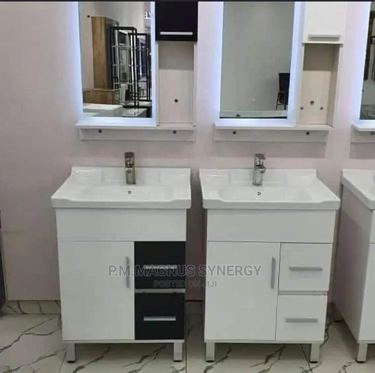 England Standard Carbent Wash Basin.