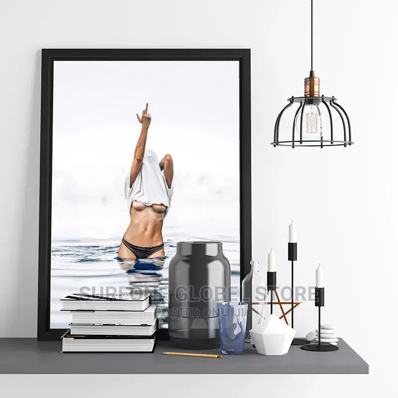 Modern Fashion Black White Artwork Sexy Middle Finger