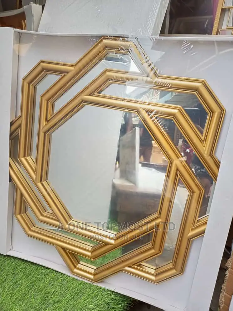 Royal Design Mirror