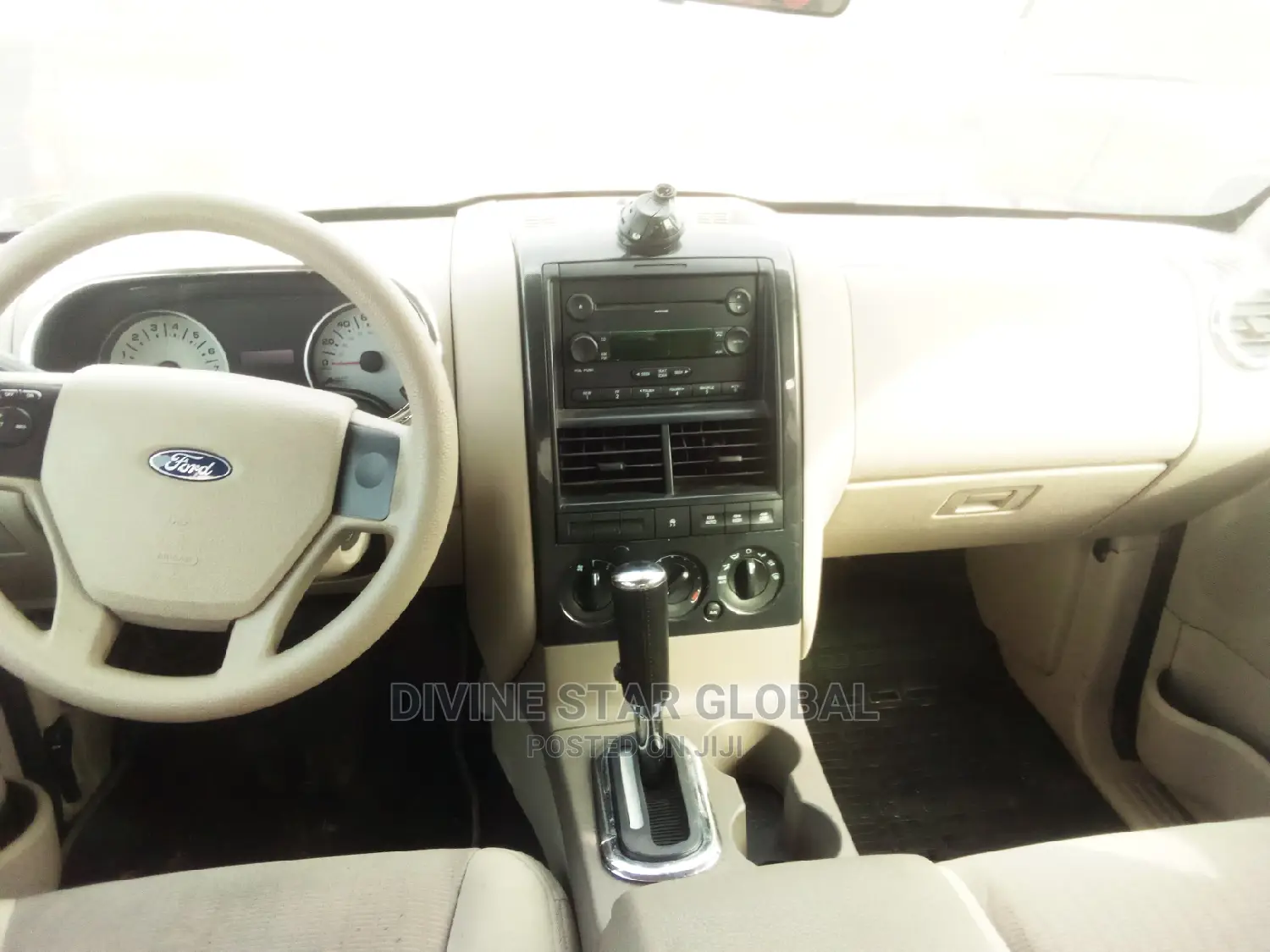 Ford Sport Trac 2008 White
