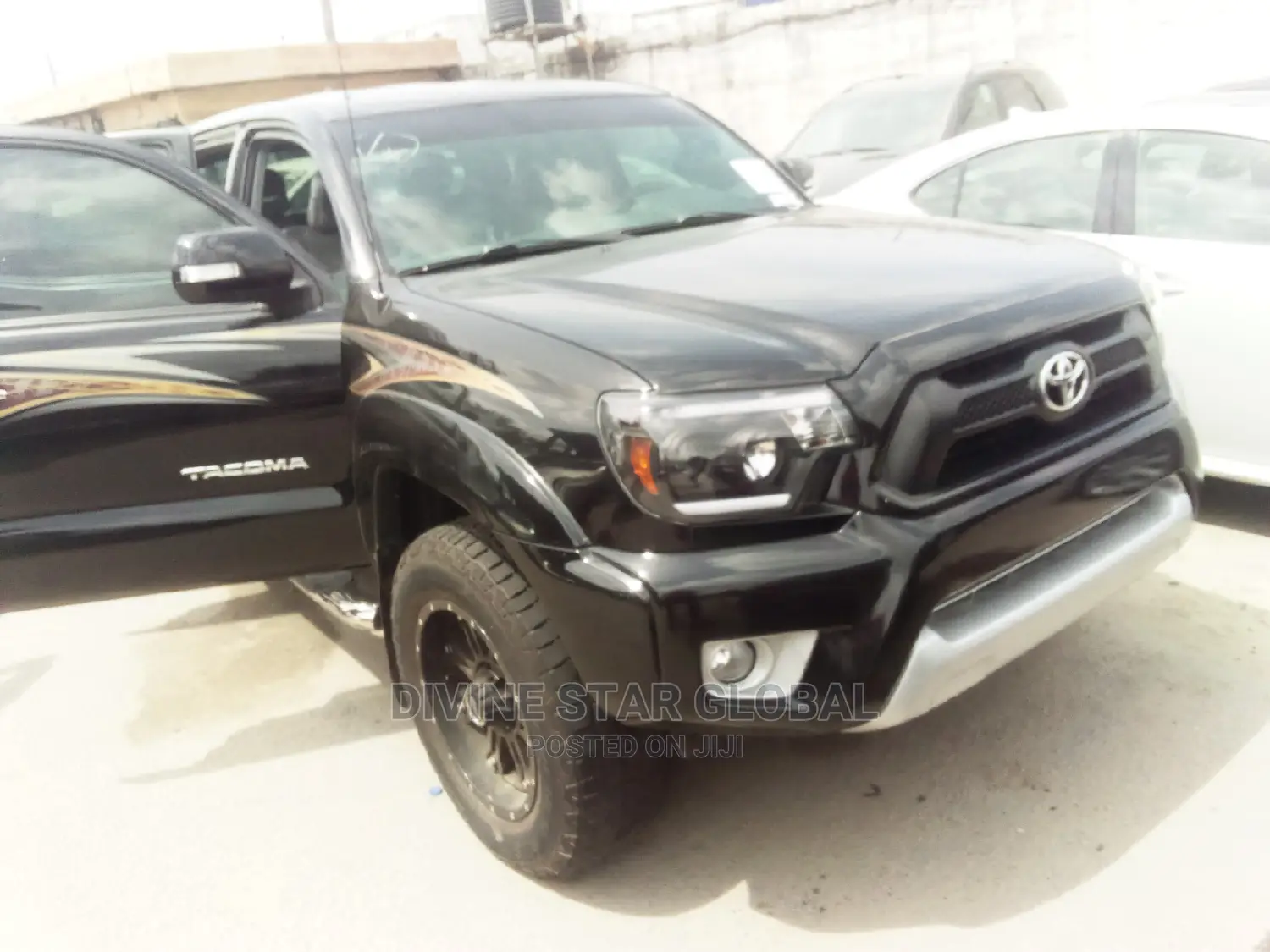 Toyota Tacoma 2015 Black