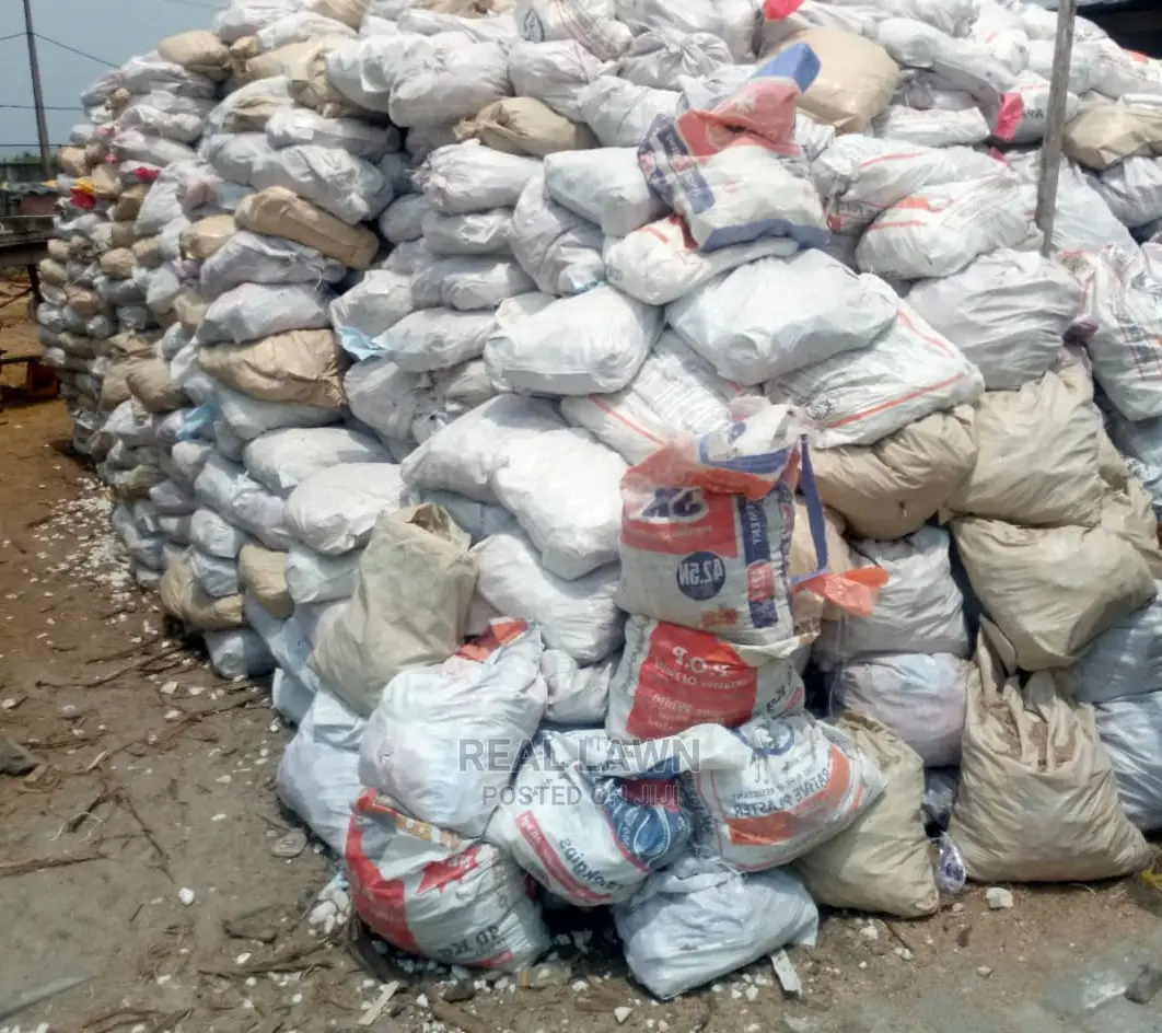 Whitestones in Cement Bags (25kg)