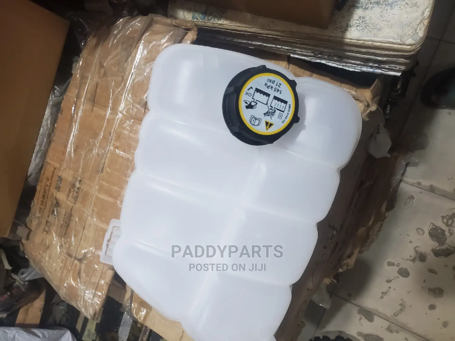 Ford Focus Reservoir Water Tank
