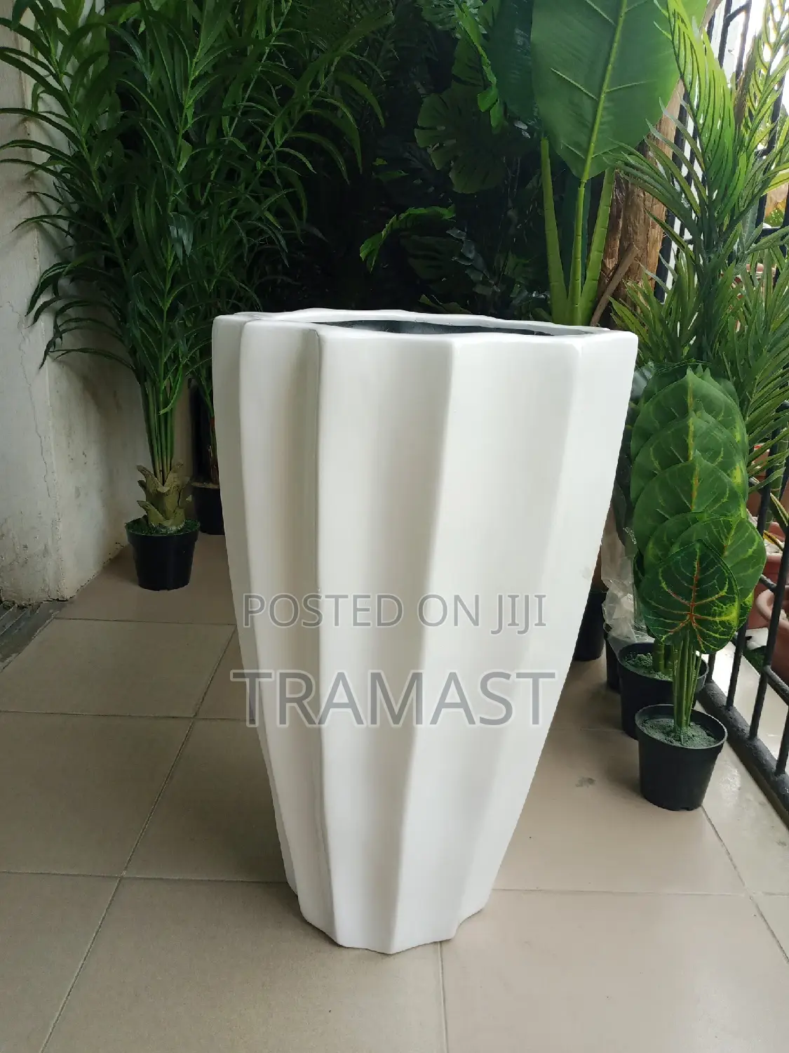 Okro Fiberglass Vase