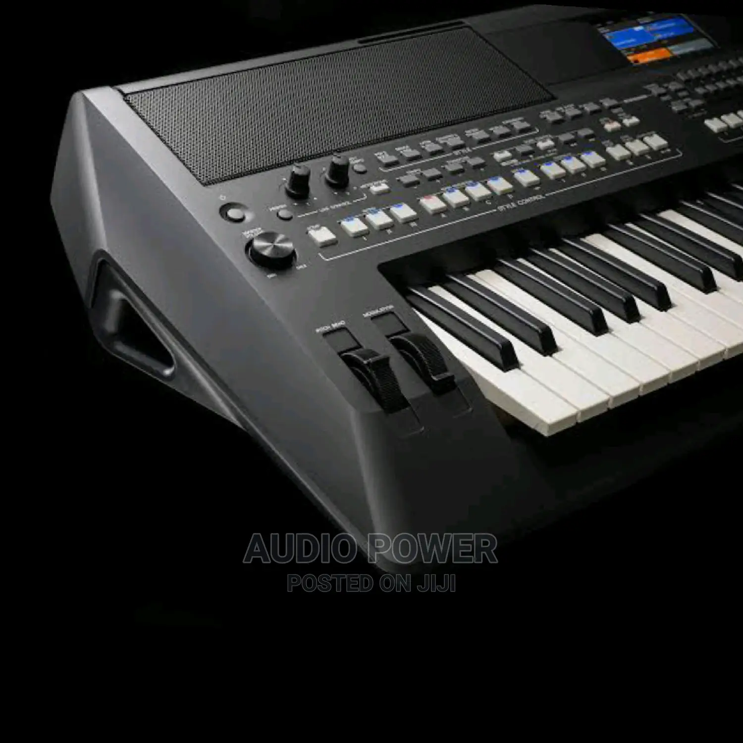 Yamaha PSR - SX600 Keyboard (One Man Band)