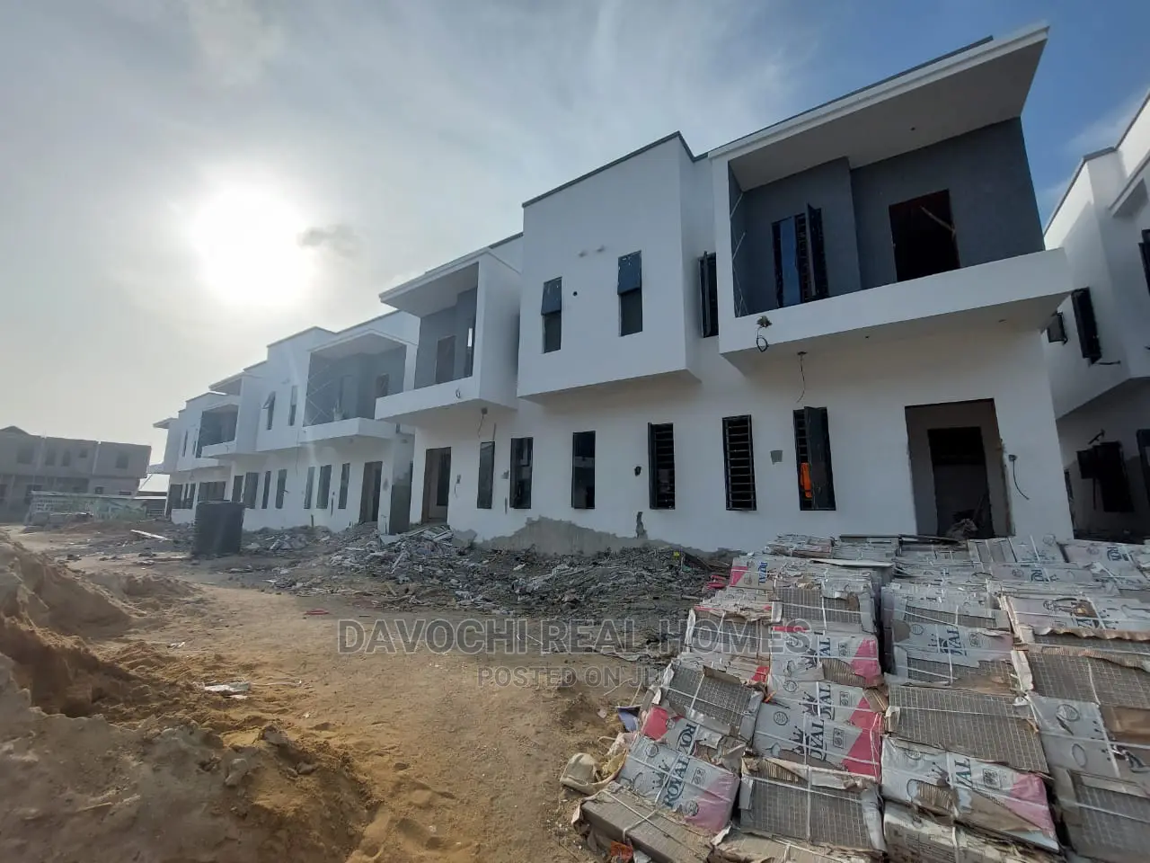 4bdrm Duplex in Lekki Toll Gate for Sale