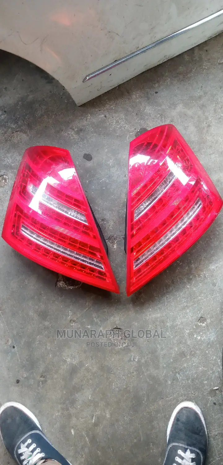 2014 Model Mercedes Benz S550 W221 Rear Lights Set.