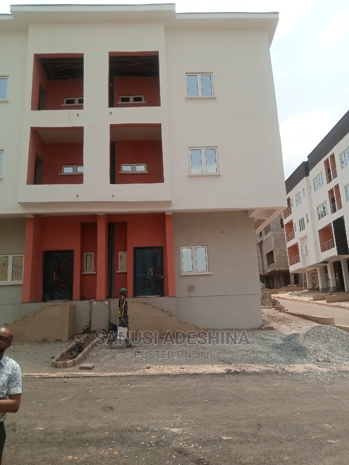 5bdrm Duplex in Katampe Maid for sale