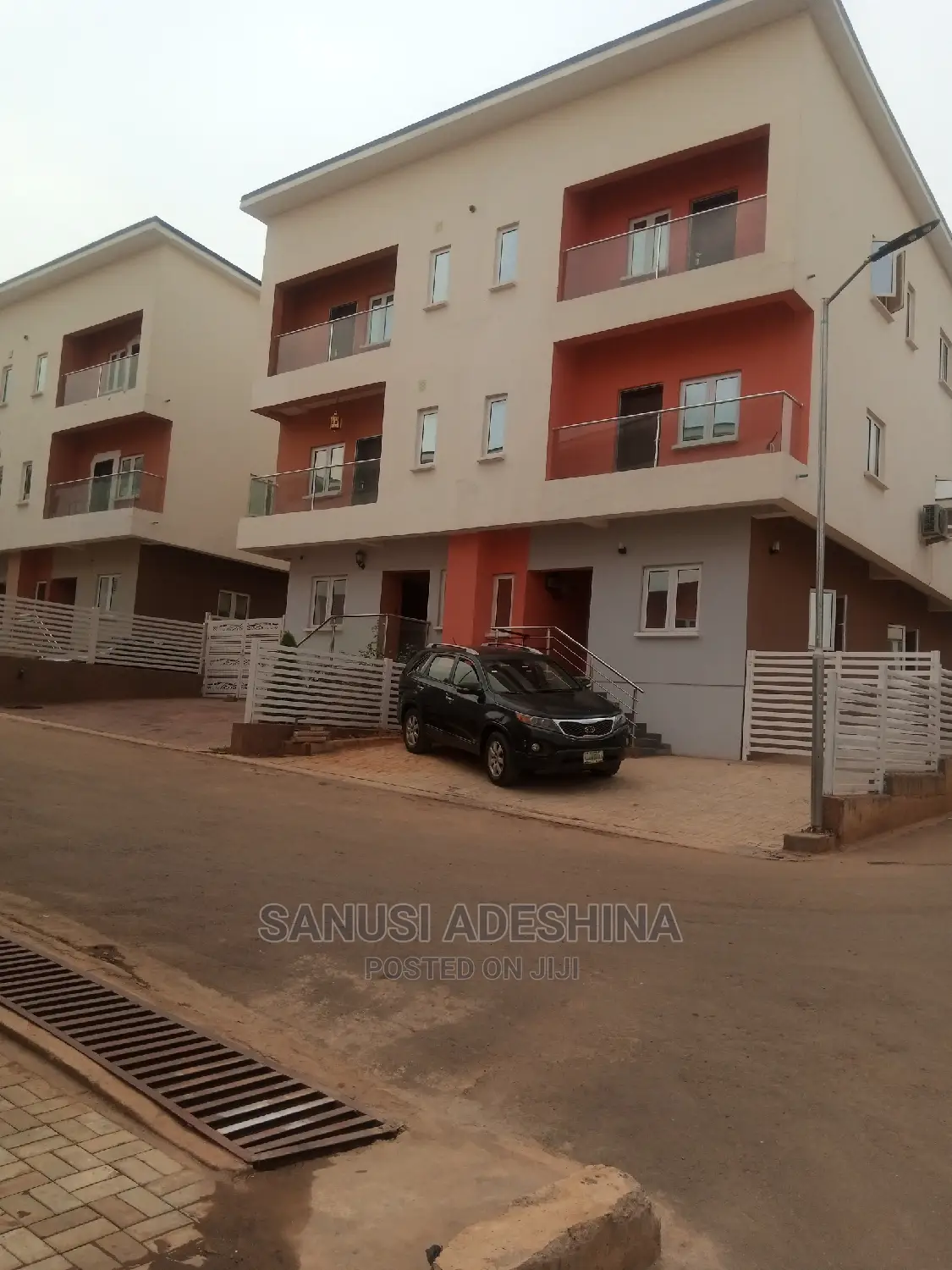 5bdrm Duplex in Katampe Maid for sale