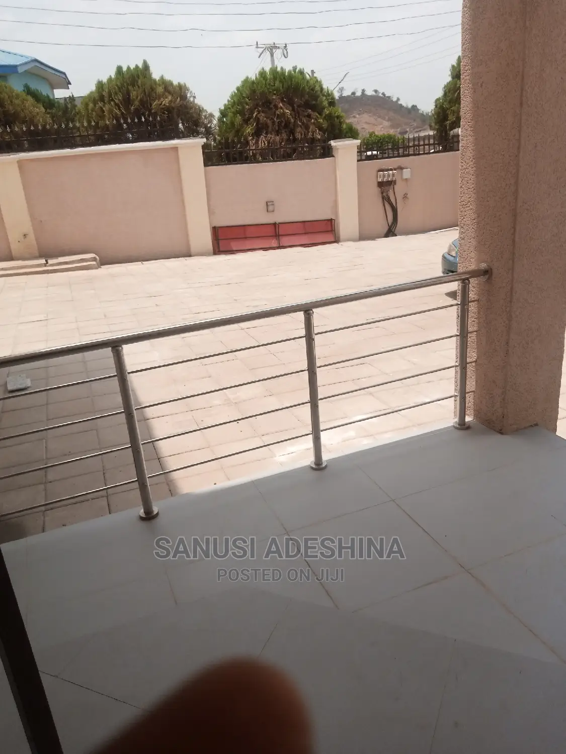 5bdrm Duplex in Katampe Maid for sale