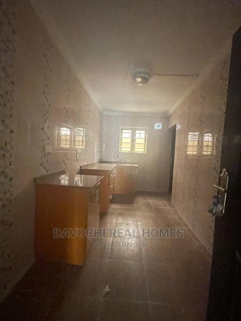 3bdrm Apartment in Agungi Lekki for rent
