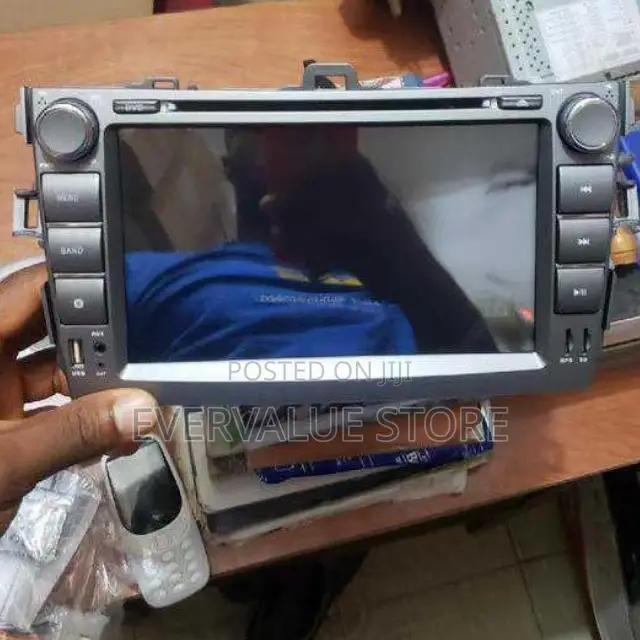 Toyota Corolla 2007-2010 DVD Player + Reverse Camera