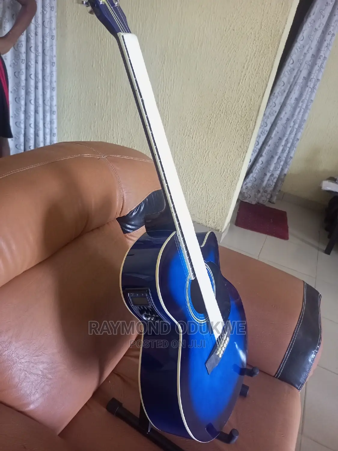 Acoustic Semi Electric Guitar With Accessories