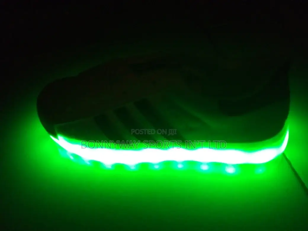 Juggling At Night Made Easy With Flat Adidas Jugging Sneakers
