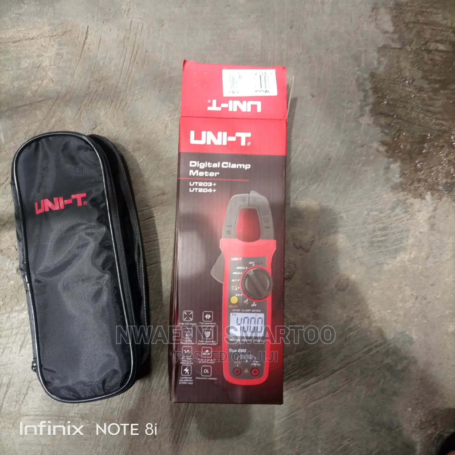 Uni-t Clamp Meter