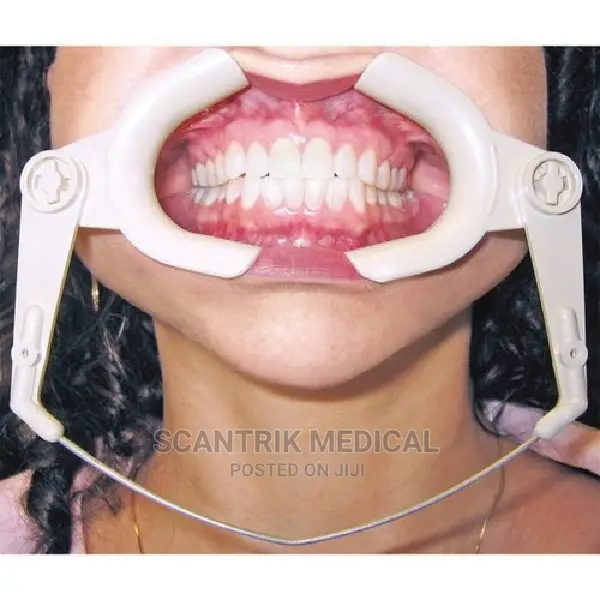 Plastic Dental Mouth Opener White Medical Cheek Retractor