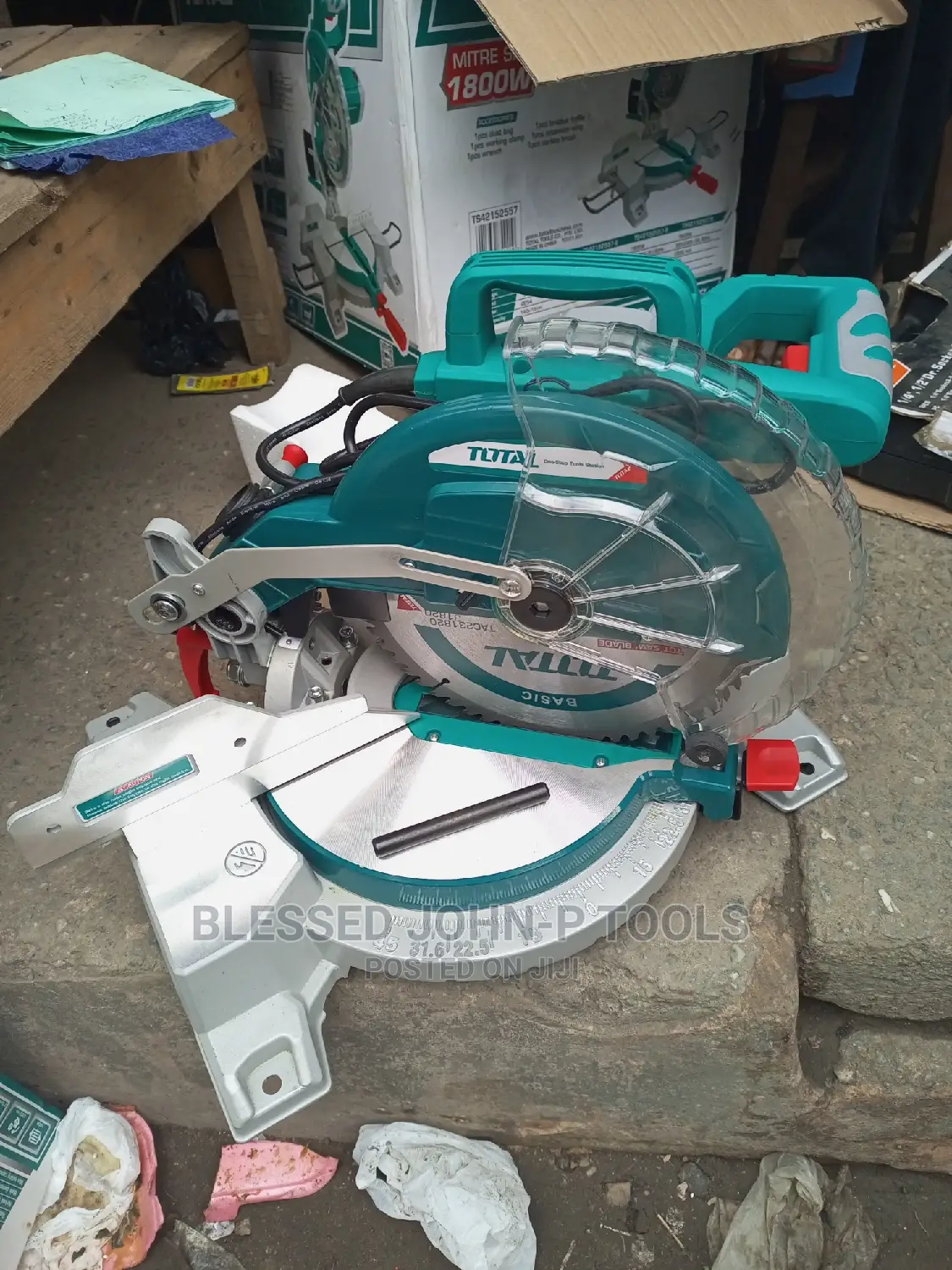 Mitre Saw 1800w