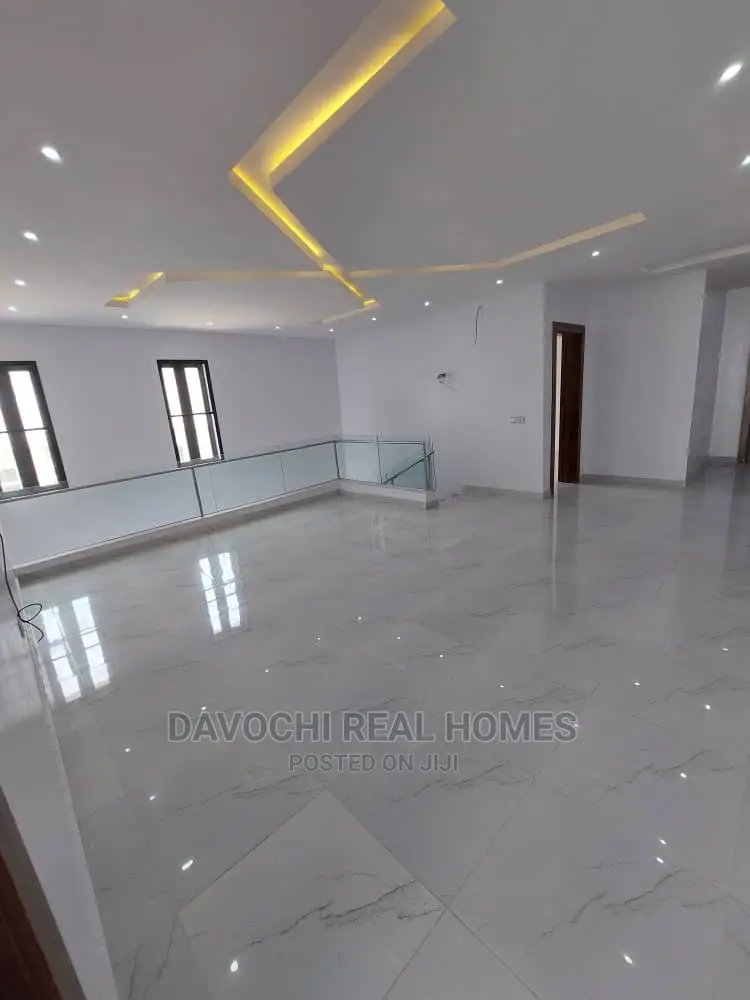 4bdrm Duplex in 2Nd Toll Gate, Lekki Phase 2 for Sale