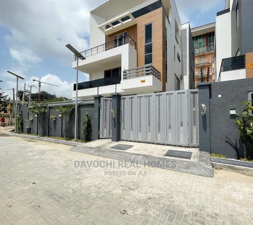 5bdrm Duplex in Ikoyi for Sale