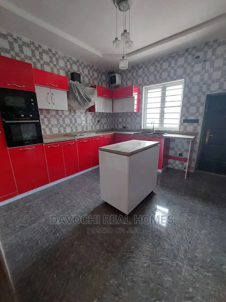 4bdrm Duplex in Orchid Road, Lekki for rent