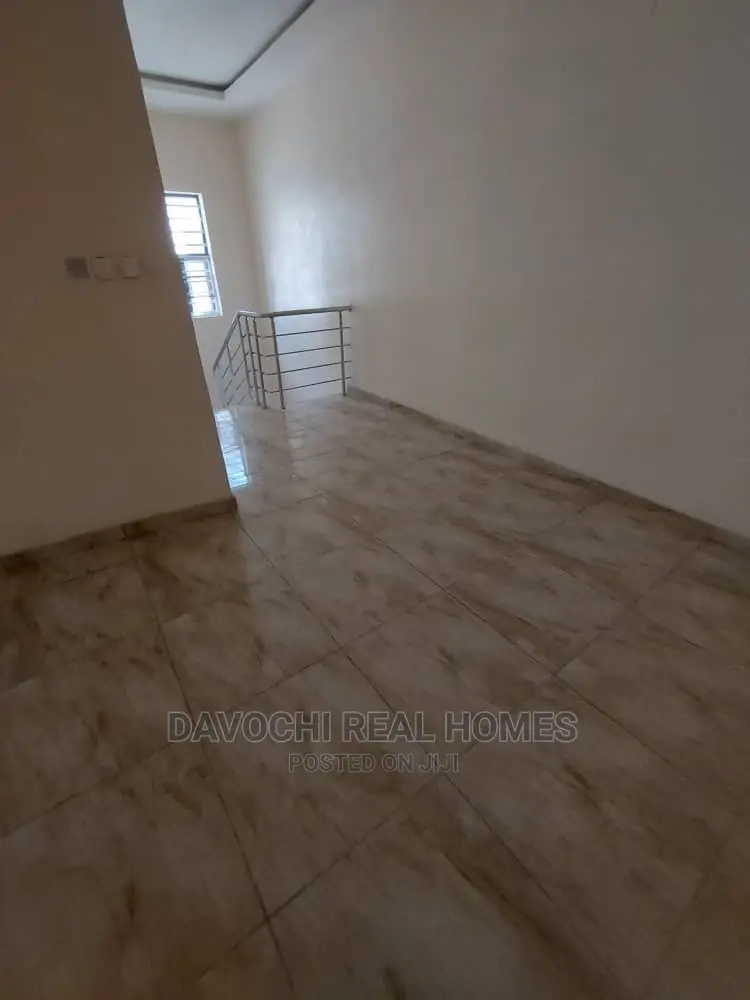 4bdrm Duplex in Orchid Road, Lekki for rent