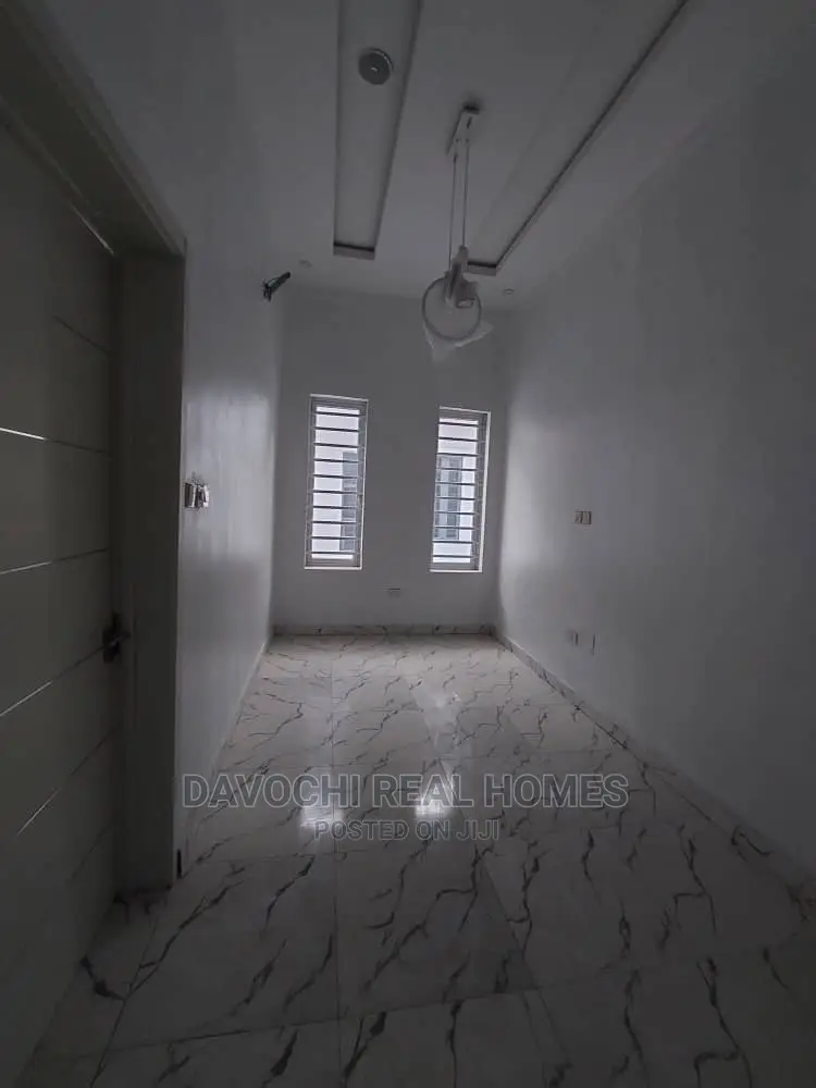 4bdrm Duplex in Orchid Road, Lekki for rent