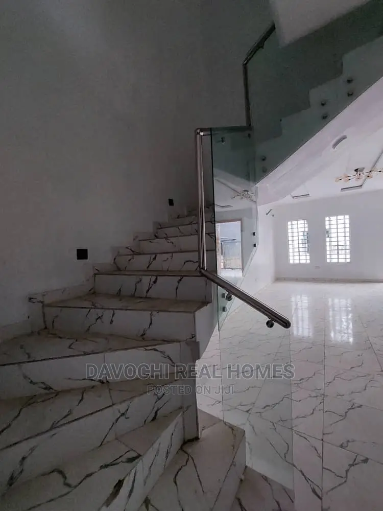 4bdrm Duplex in Orchid Road, Lekki for rent