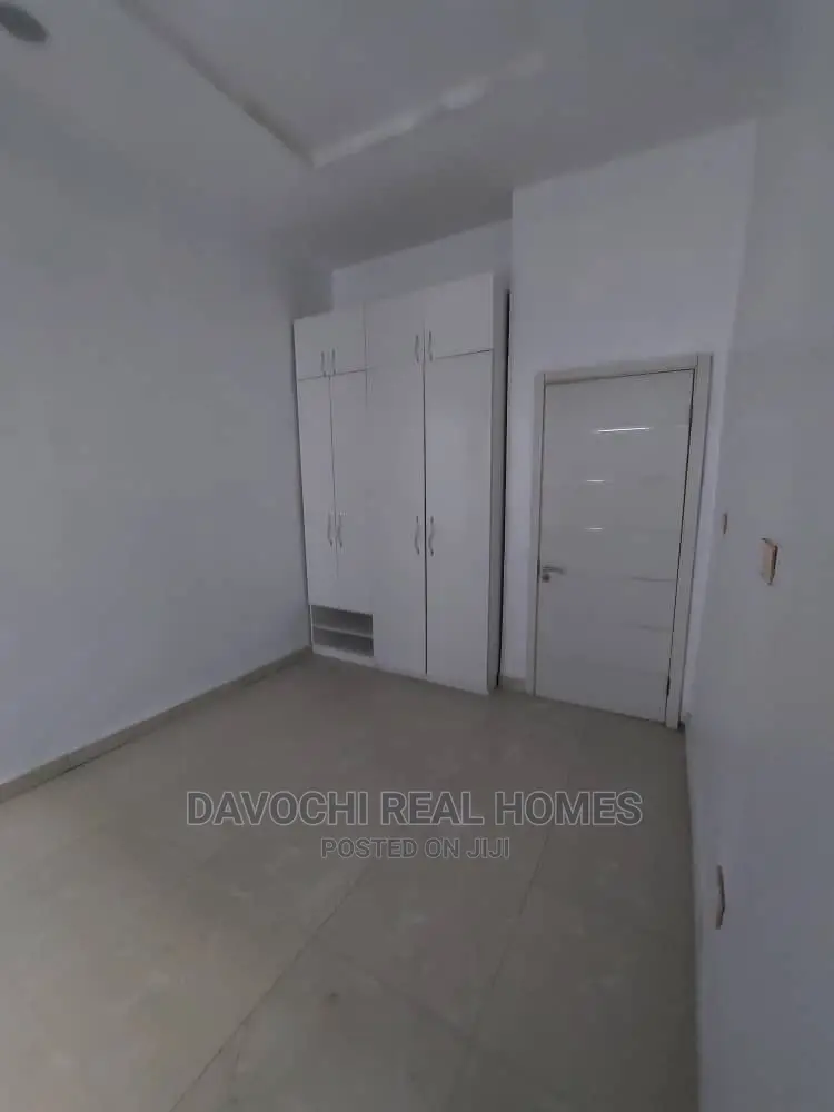 4bdrm Duplex in Orchid Road, Lekki for rent